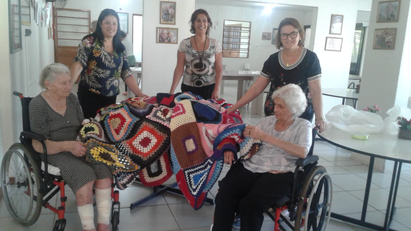 Secretaria de Promoção Humana destina donativos ao Lar da Velhice